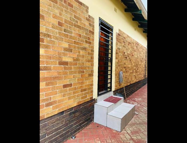 6 BEDROOM HOUSE FOR SALE IN TEDSTONEVILLE